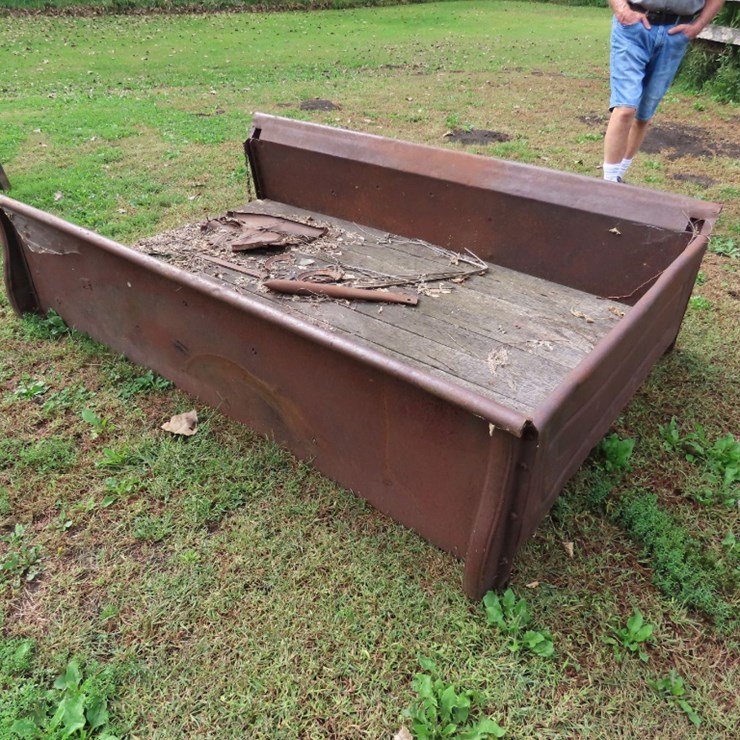 1946 Chevrolet Pickup Box