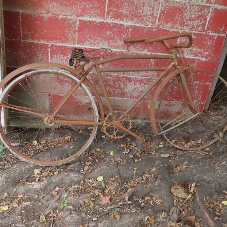 1930's Schwinn Bicycle