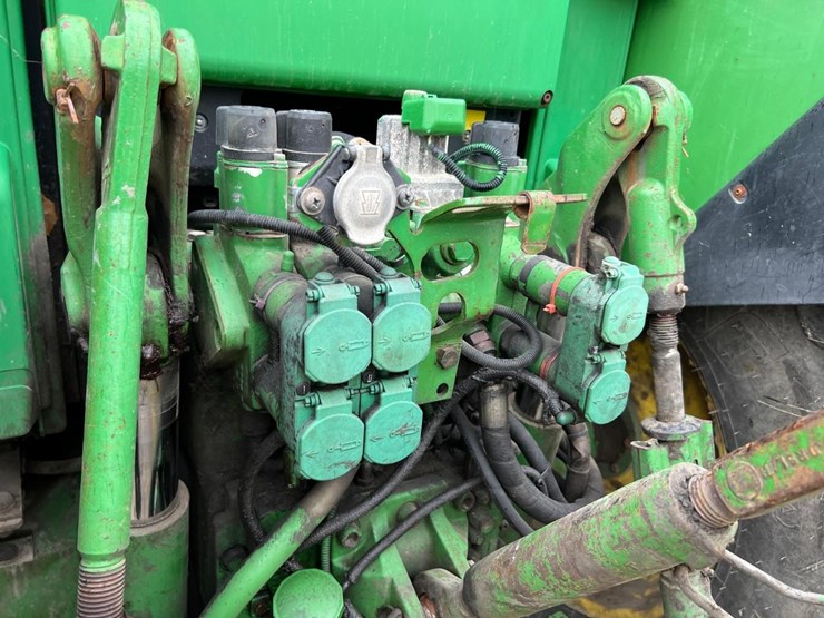 john-deere-6320-image-18