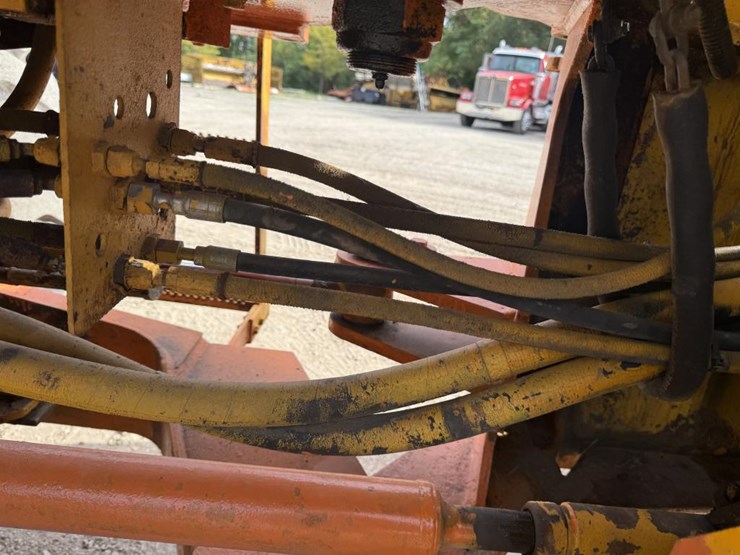 deere-544e-image-32
