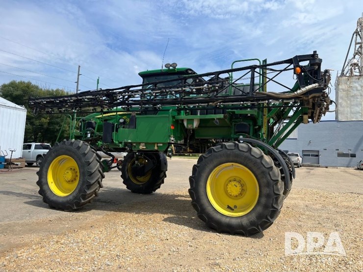 2014-john-deere-4730-image-19