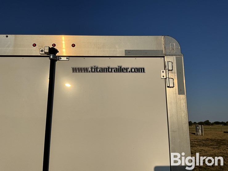 2021-titan-trailer-image-13