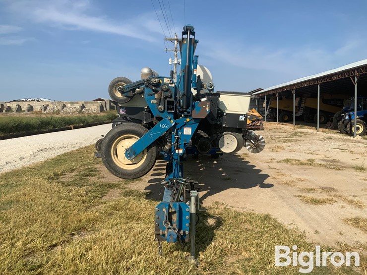 2005-kinze-3600-image-2