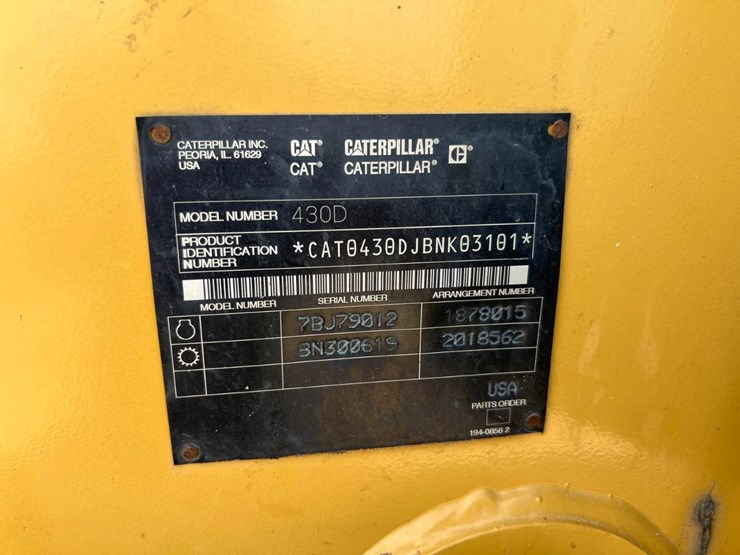 caterpillar-430d-image-40