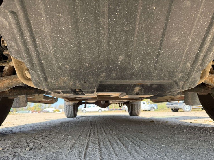 2018-chevrolet-1500-image-43