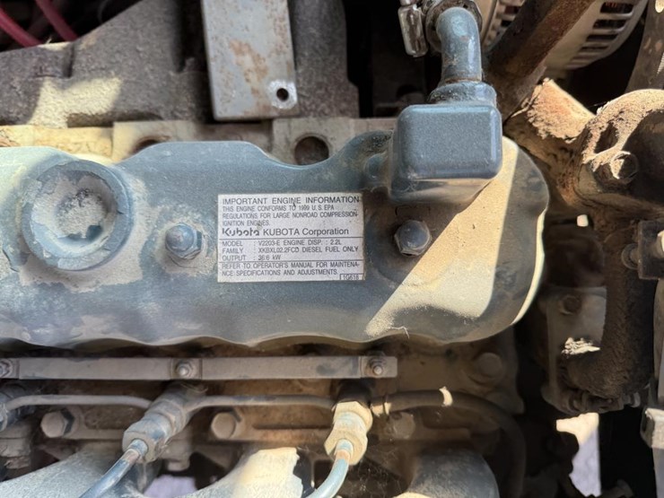 kubota-r520-image-37