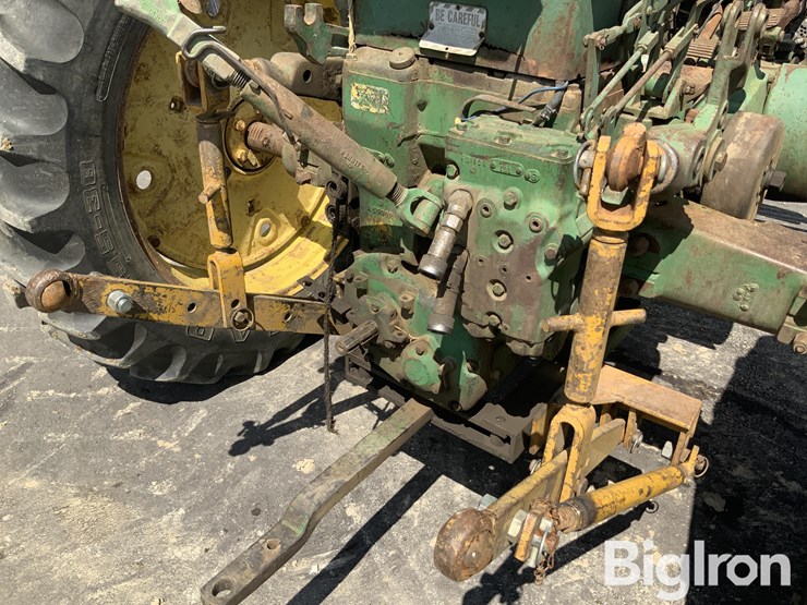 1959-john-deere-630-image-13