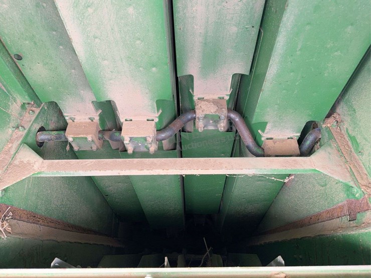john-deere-4425-image-32
