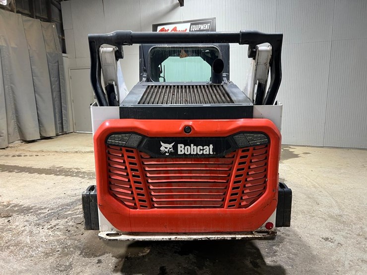 2022-bobcat-t66-image-36
