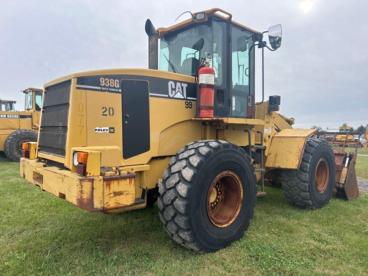 caterpillar-938g-image-5