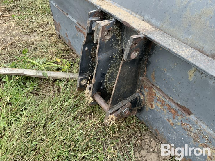 john-deere-158-image-16