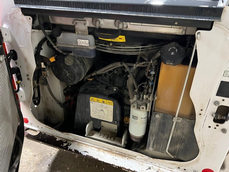 2021-bobcat-t76-image-17