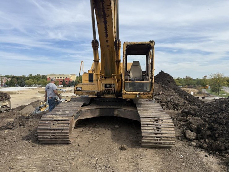 deere-790d-image-2