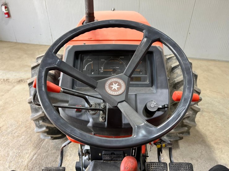 kubota-m8200-image-20