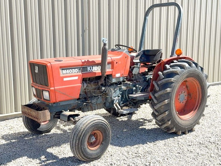 kubota-m4030-image-2