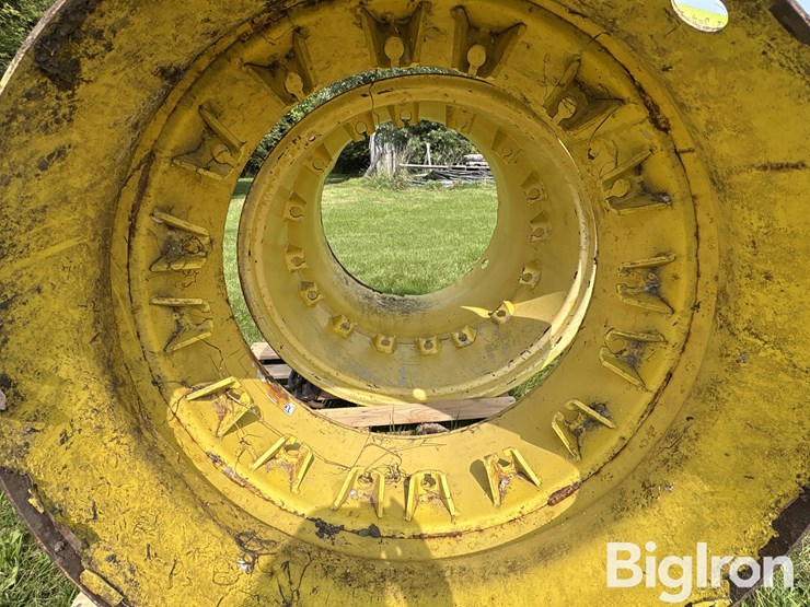 john-deere-18-image-14