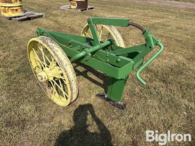 john-deere-15-image-7