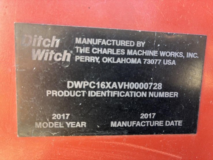 2017-ditch-witch-c16x-image-12