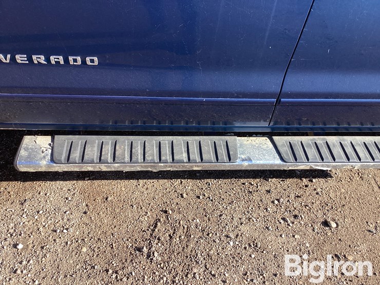 2018-chevrolet-silverado-1500-lt-image-9