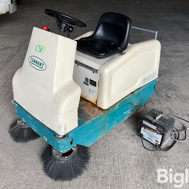 TENNANT 6100