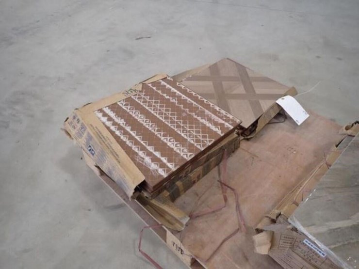 qty-of-(4)-boxes-of-18-in.-x-18-in.-stn-ceramica-image-3