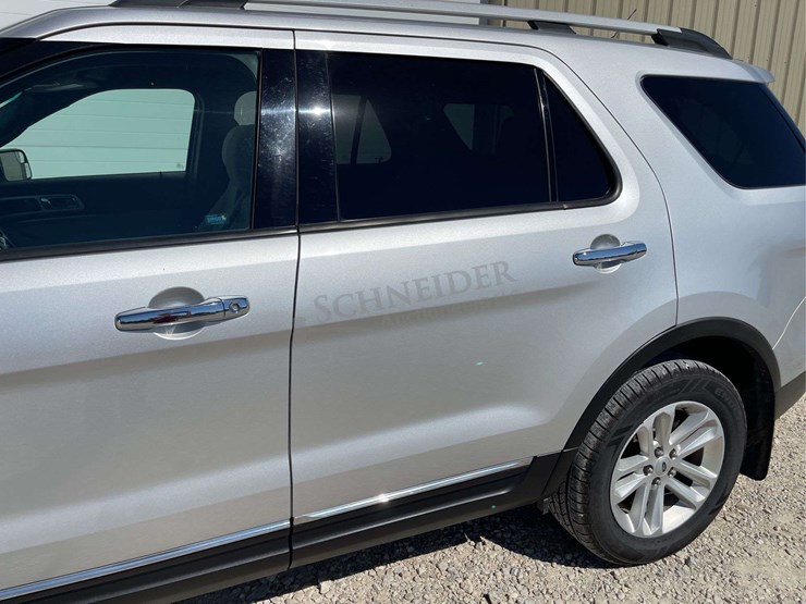 2013-ford-explorer-image-67