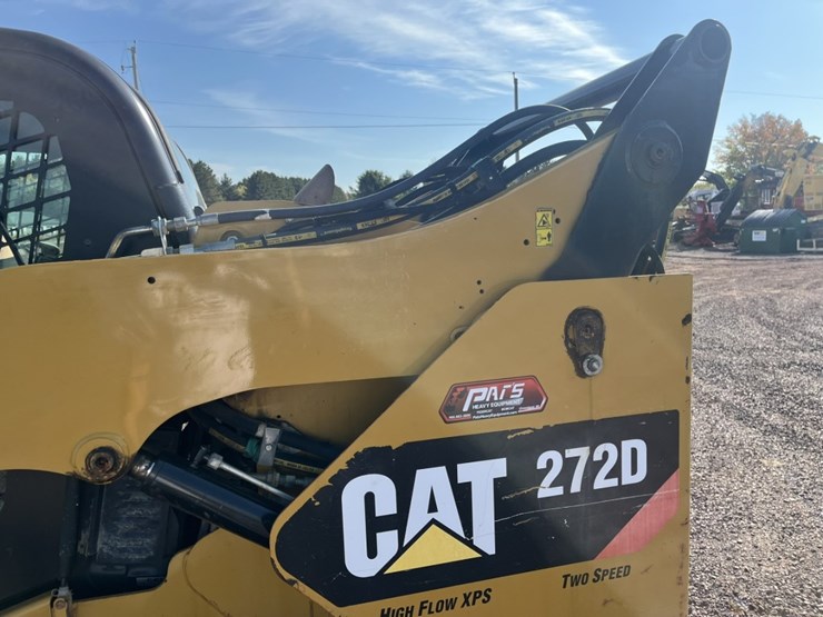 2012-caterpillar-272d-image-19
