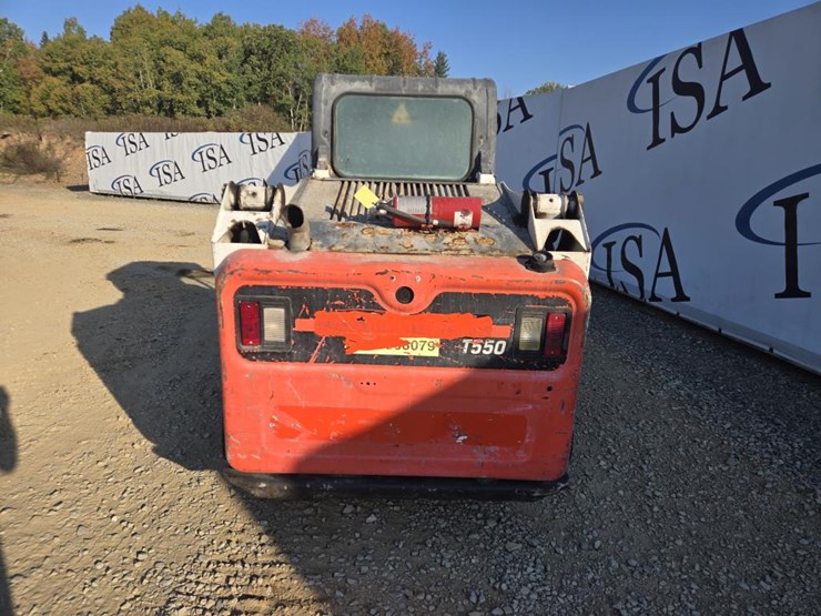2017-bobcat-t550-image-4