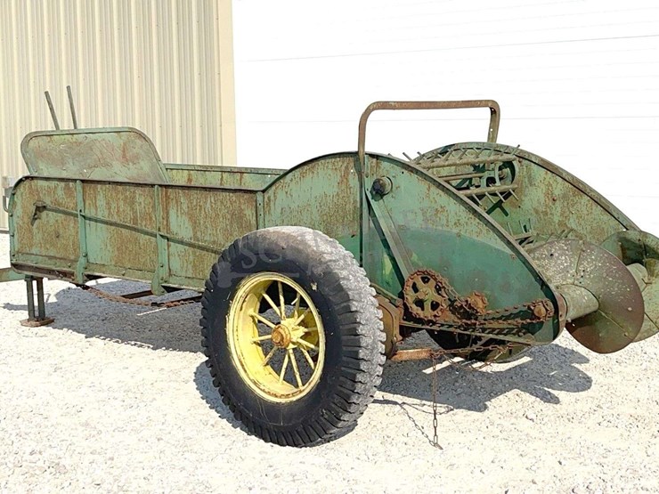 john-deere-h-image-6
