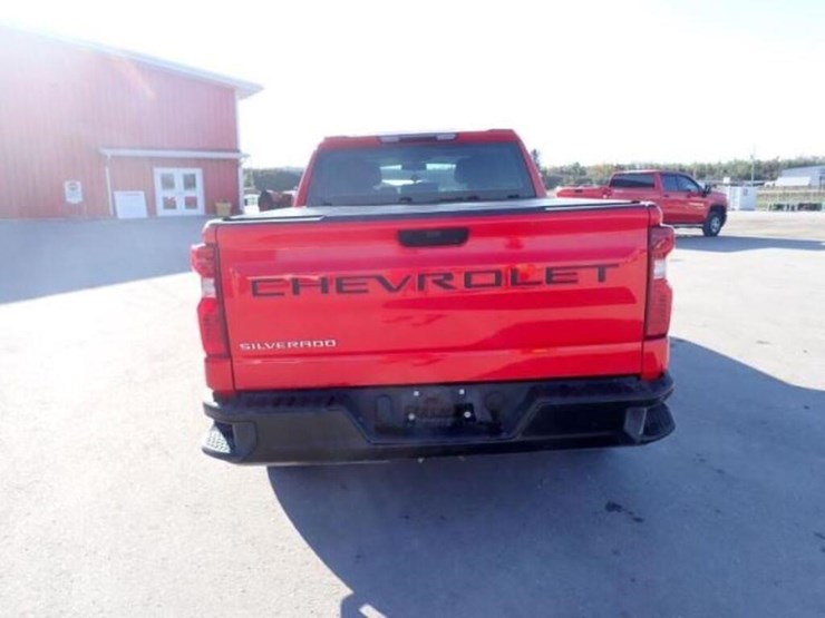2022-chevrolet-silverado-1500-image-6
