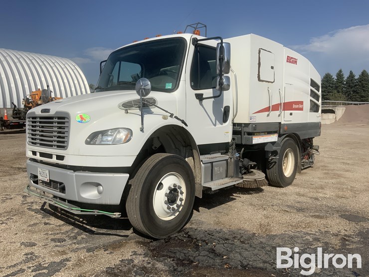 2015-elgin-broom-bear-image-1