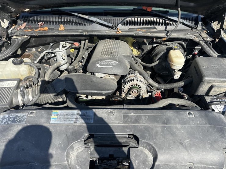 2005-chevrolet-silverado-1500-image-37