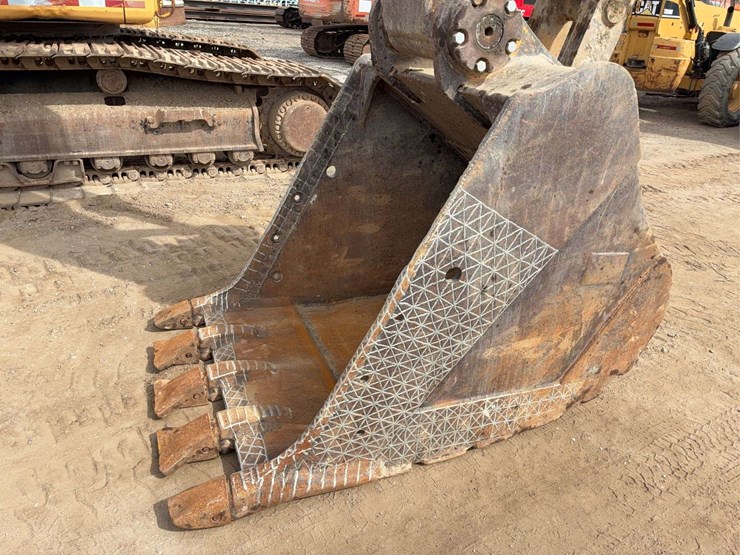 caterpillar-345b-image-2