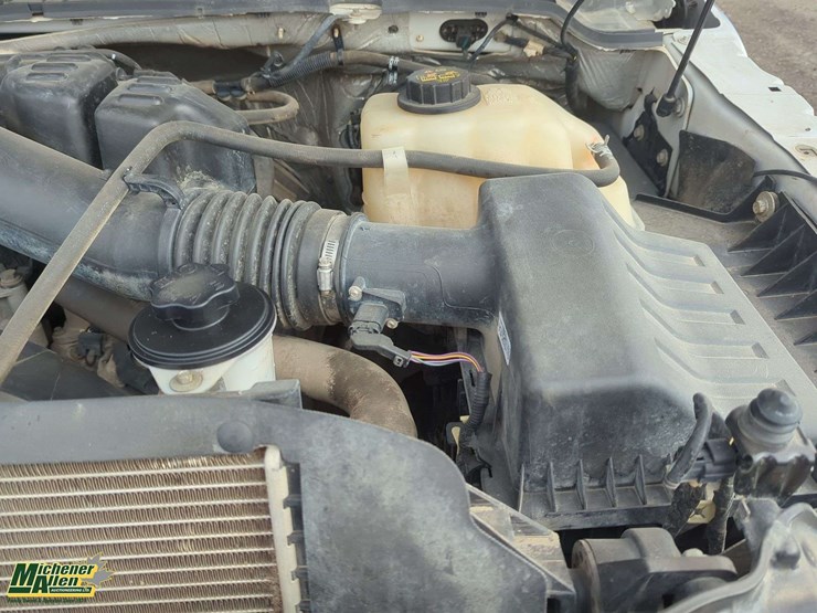 2015-ford-f350-image-26