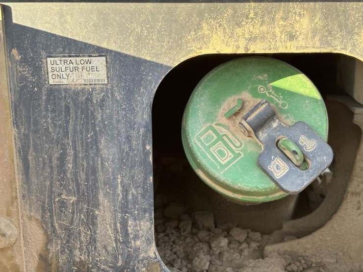2011-deere-872gp-image-71