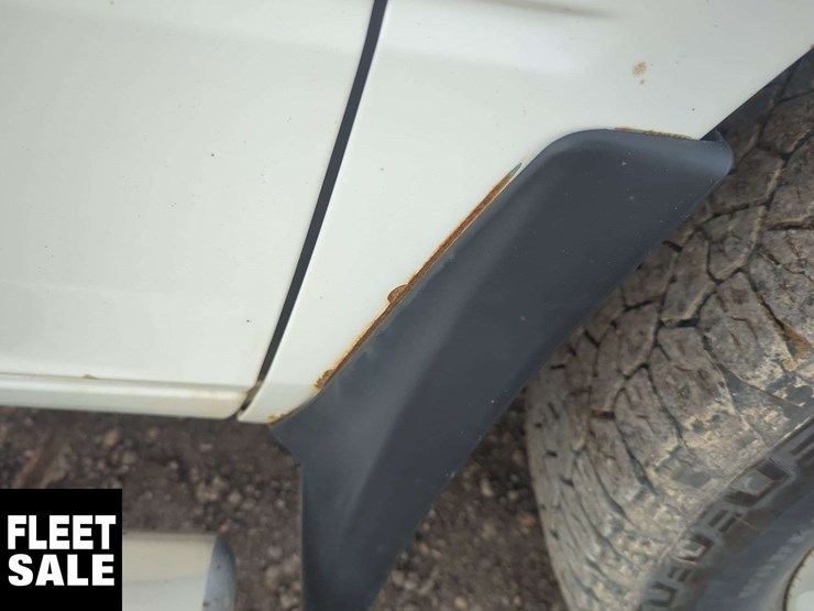 2014-ram-1500-slt-image-31