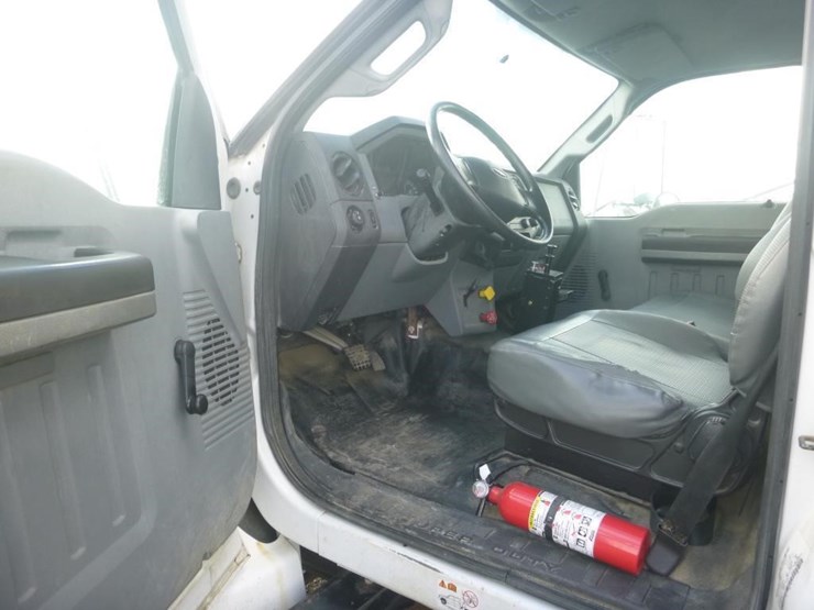 2015-ford-f750-image-12
