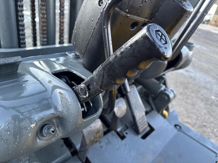 komatsu-fg20st-12-image-20
