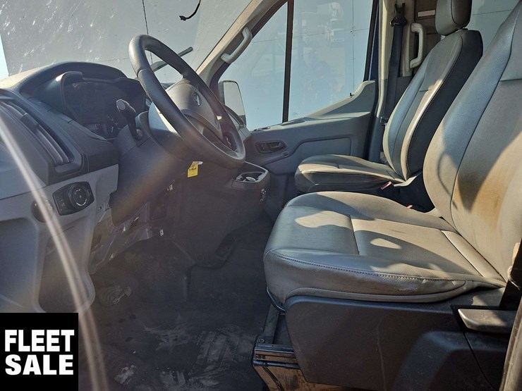 2019-ford-transit-image-12