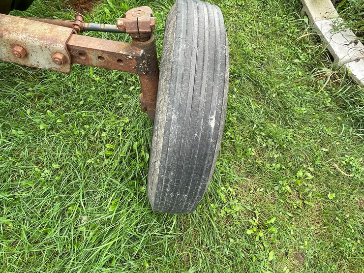 massey-ferguson-65-image-15