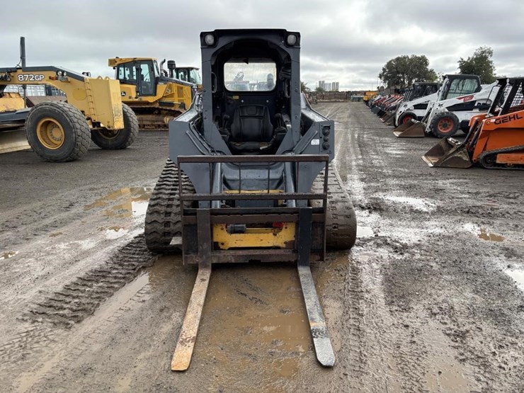 deere-325g-image-6