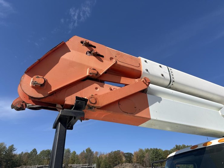2006-international-durastar-4300-image-21