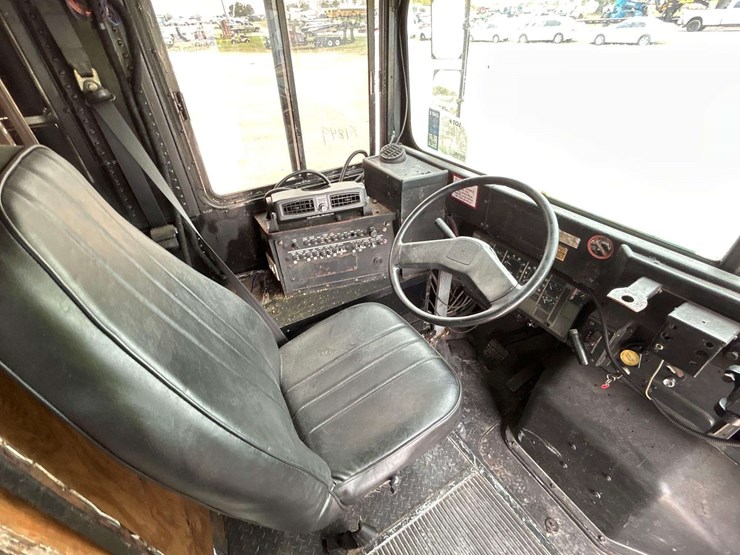 1994-international-3800-image-10
