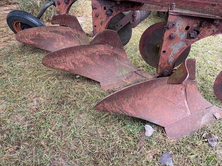 fast-hitch-3-bottom-plow-image-6