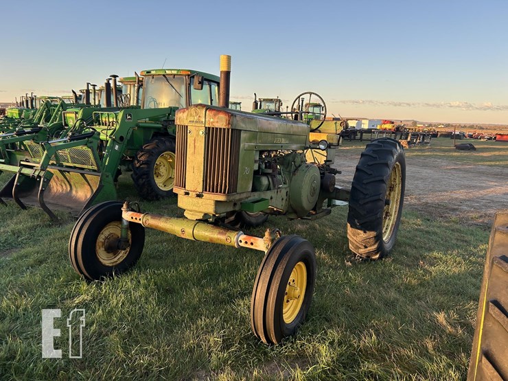 john-deere-70-image-1