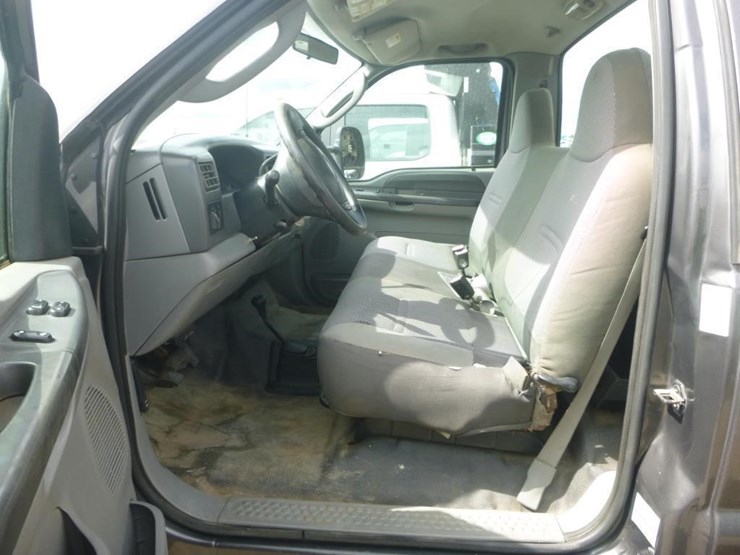 ford-f550-image-7