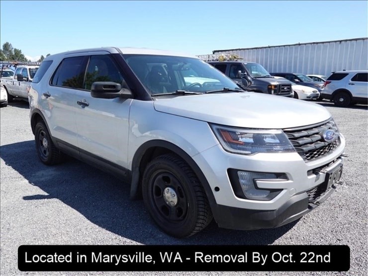 2018-ford-explorer-image-14
