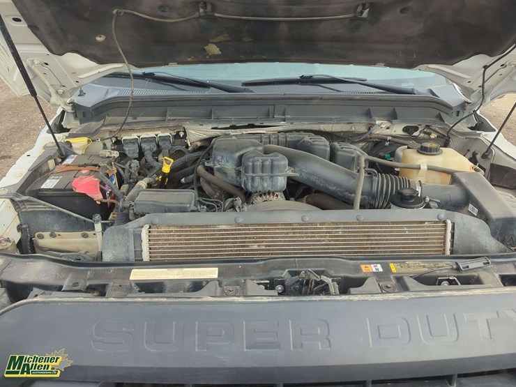 2015-ford-f350-image-24