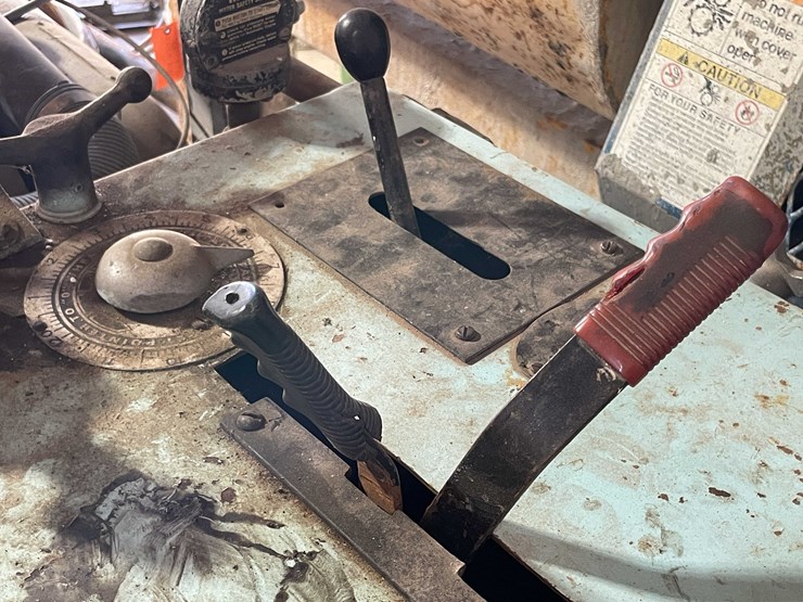 #1935-•-target-concrete-road-saw-image-10