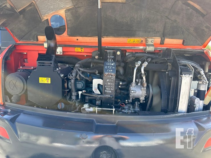 2018-kubota-kx080-4-image-18